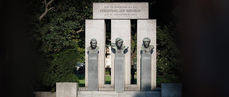 Header Denkmal der Republik